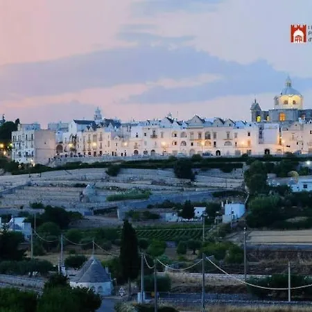 Trullo Da Angiulicchio בית נופש לוקורוטונדו
