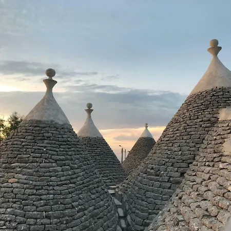 Trullo Da Angiulicchio בית נופש לוקורוטונדו